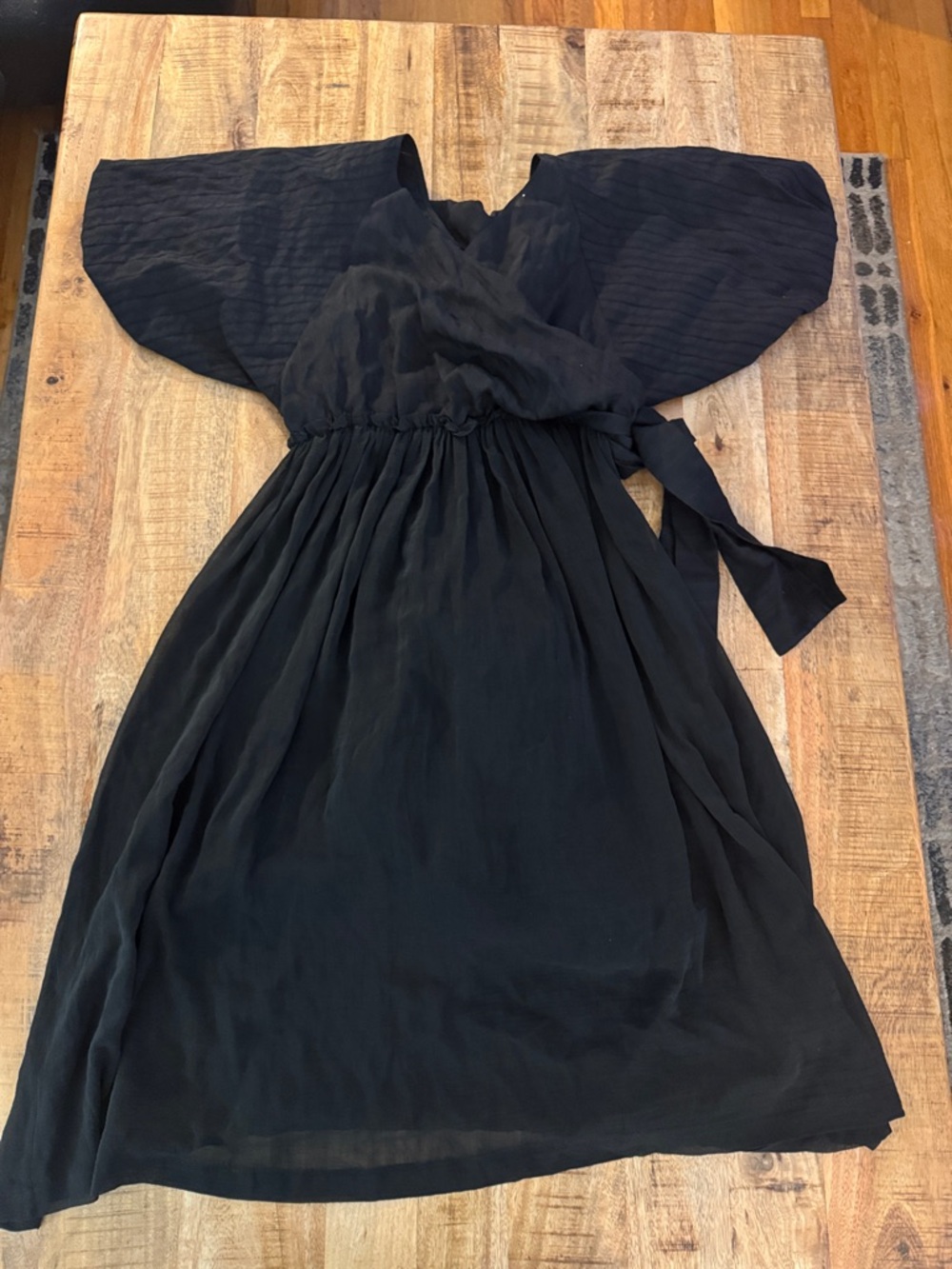 Alysi Black silk cotton blend Flutter balloon Sleeve Wrap Dress lined NWT NEW